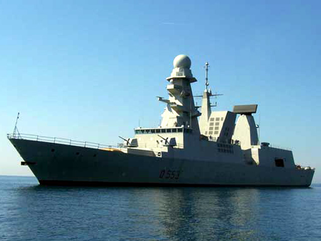 Il cacciatorpediniere della Marina Militare Italiana ''Andra Doria''