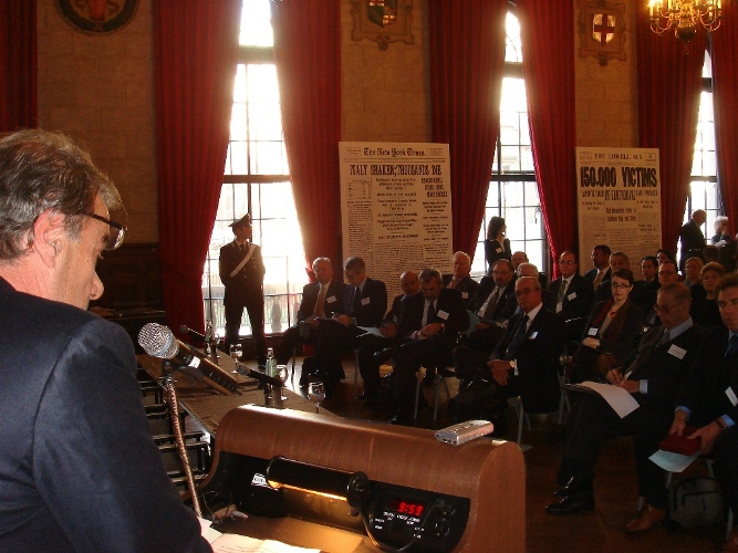 Il ivice presidente del Consiglio Antonio Borrello durante il suo intervento alla Columbia University a New York