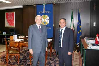 Il Prefetto Luigi De Sena con il Presidente del Consiglio regionale Giuseppe Bova