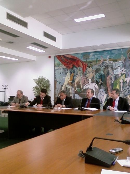 Un momento della Conferenza stampa del Presidente Giuseppe Bova