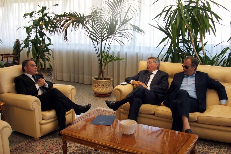 Il Sottosegretario Luigi Meduri con il Presidente Giuseppe Bova e Antonio Borrello