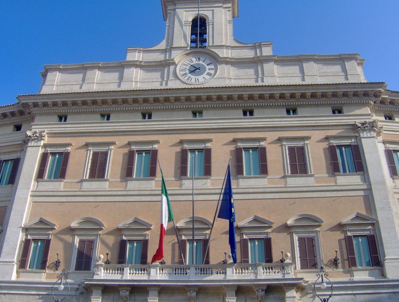 Un particolare di Palazzo Montecitorio, sede della Camera dei Deputati