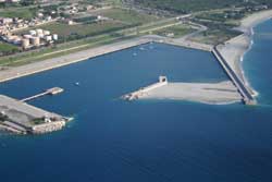 Il porto di Saline Ioniche