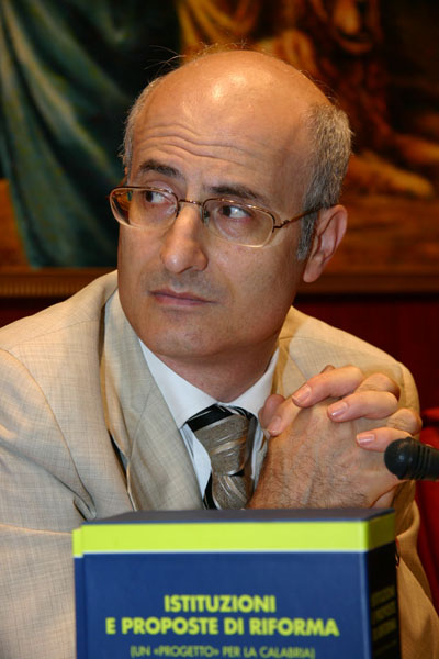 Il Prof. Antonino Spadaro