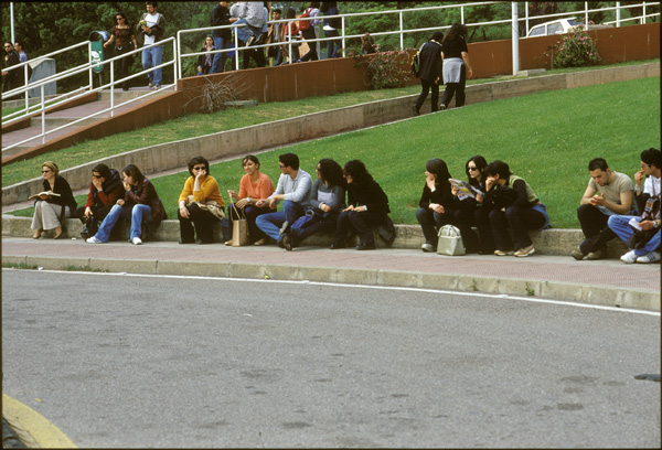 Studenti nel Campus Universitario di Arcavacata